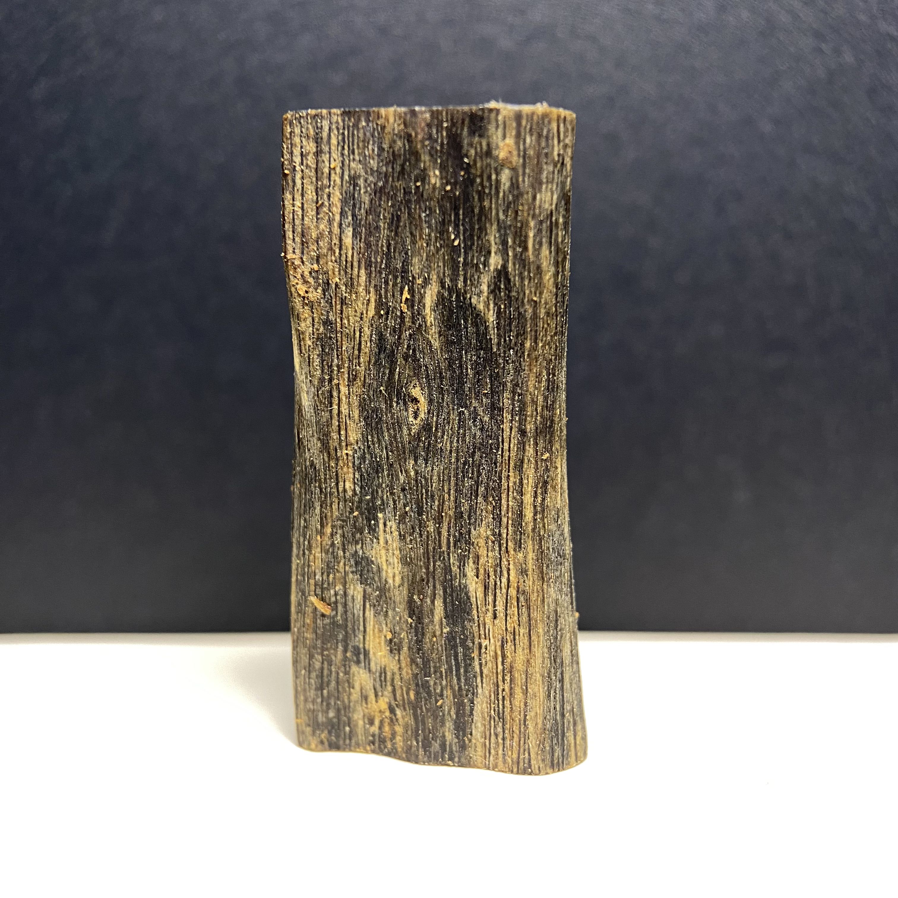 [LIVE] Mặt dây chuyền trầm hương Kỳ Hải Nam nhỏ chìm nước cao cấp 3-4g làm mặt dây chuyền, miếng trầm chơi cảnh, thưởng mùi 127-04