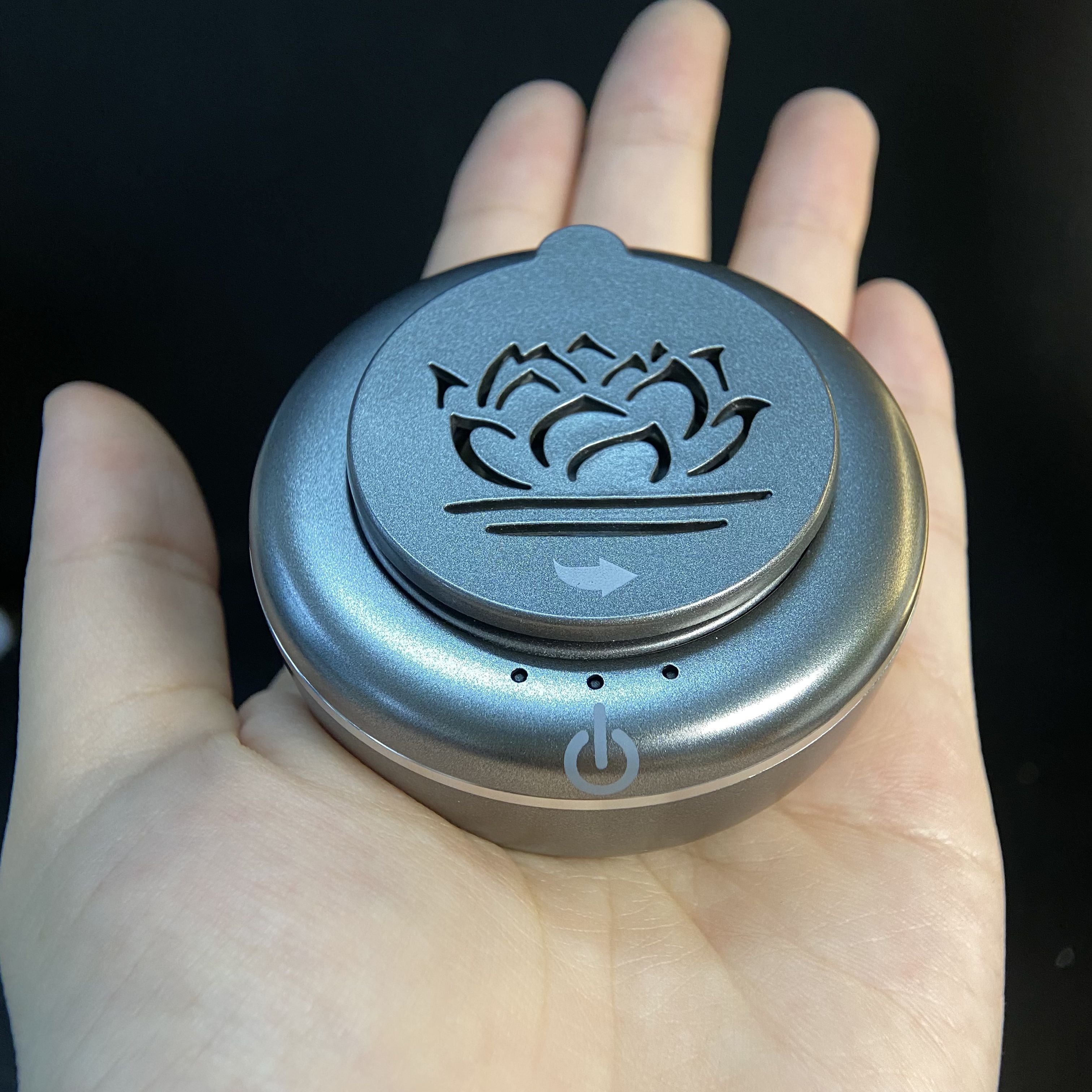 Xông trầm ô tô đầu cắm USB, tẩu xông trầm nhỏ gọn, kèm dây cáp 304