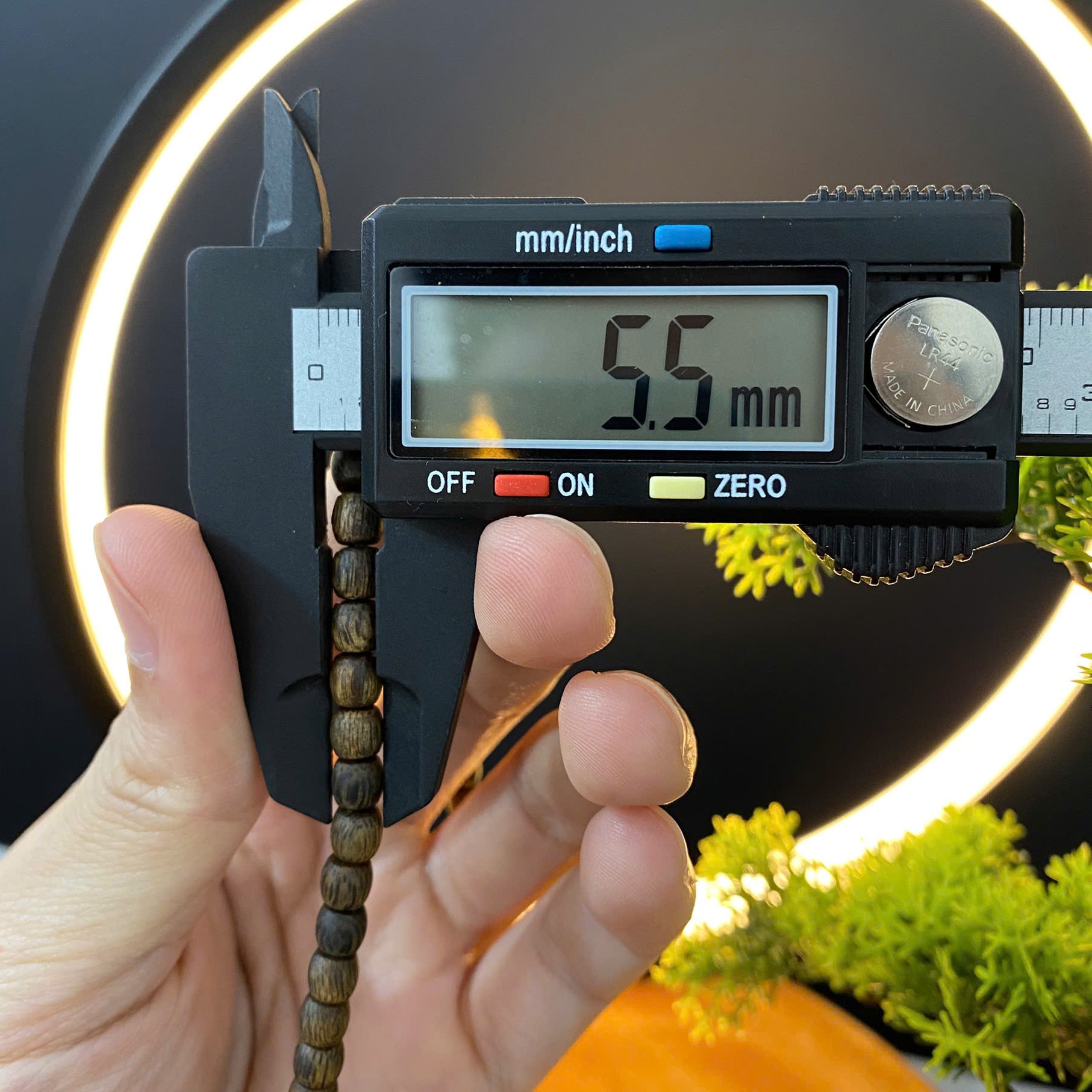 Vòng tay trầm hương Kì Hải Nam cận chìm vòng dài 138 hạt đeo cổ đeo tay 5mm 12gram thơm mạnh 036