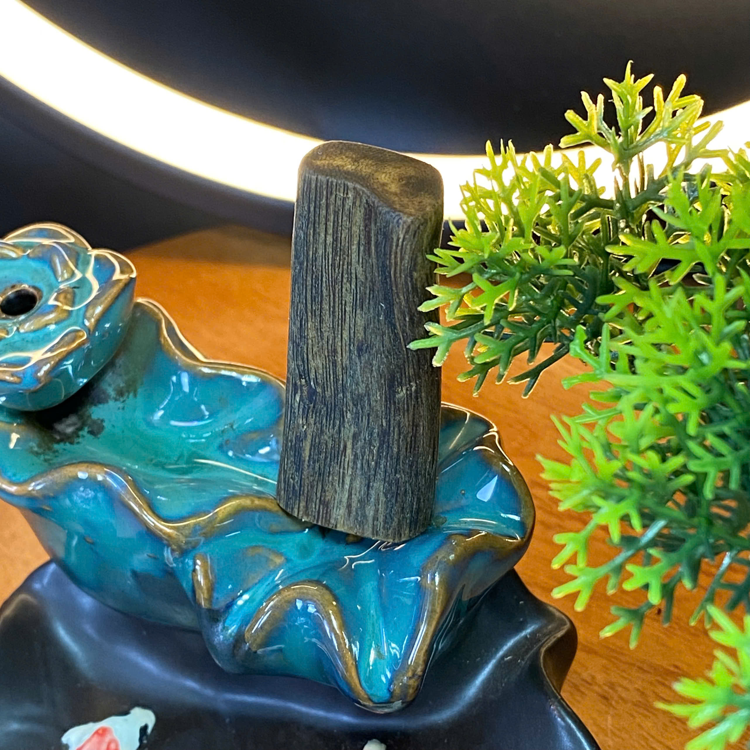 [LIVE] Mặt dây chuyền trầm hương Kì Hải Nam chìm nước dầu đen 5-6g trên mặt 127