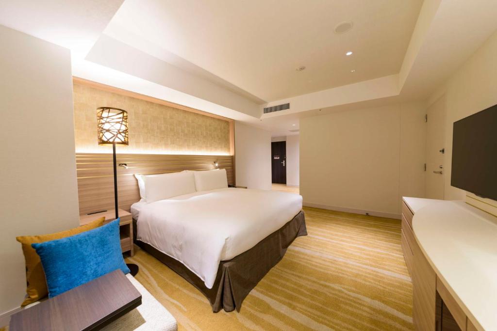 Thi công nội thất khách sạn Chatan Resort, Japan