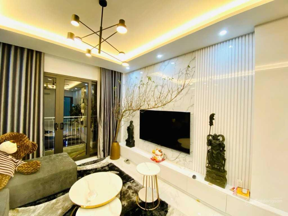 NHÀ MẶT PHỐ KINH DOANH