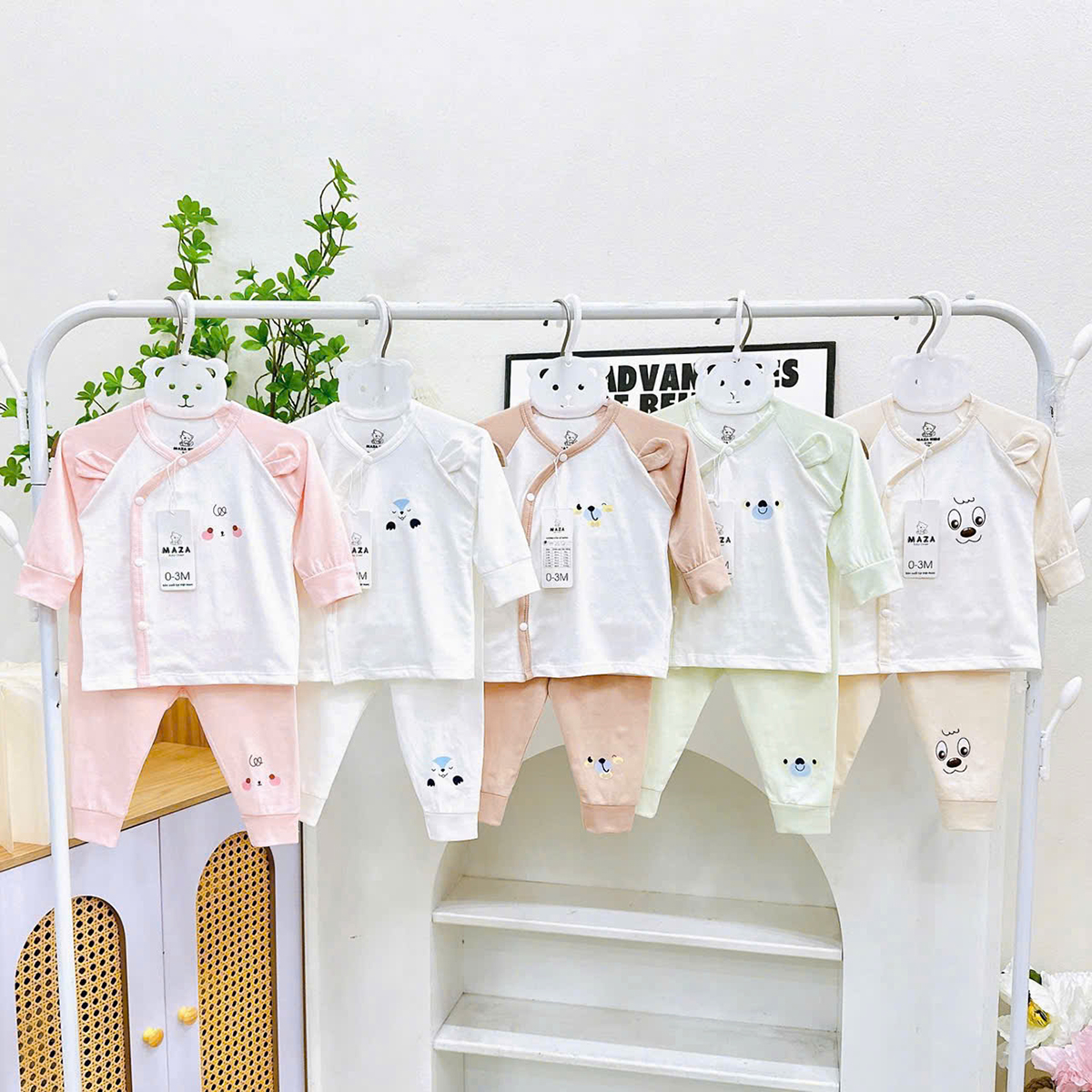 Bộ dài sơ sinh Mazakids thông hơi