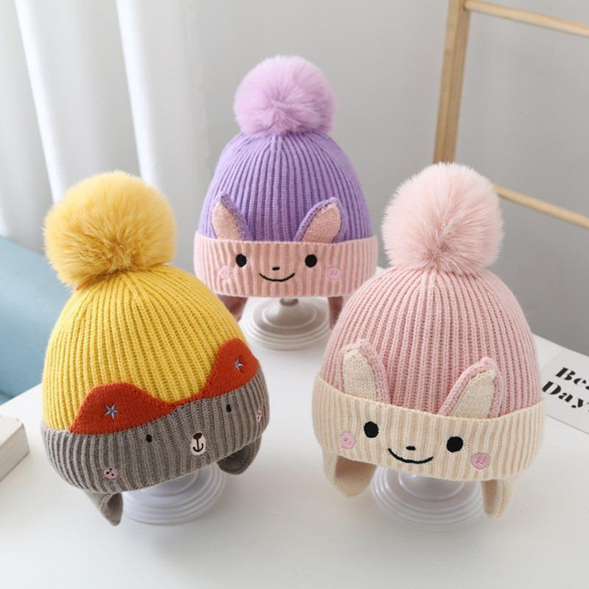 Mũ len quả bông hình thù