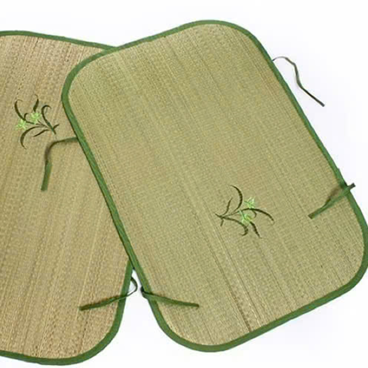 Chiếu cói cho bé (size to)