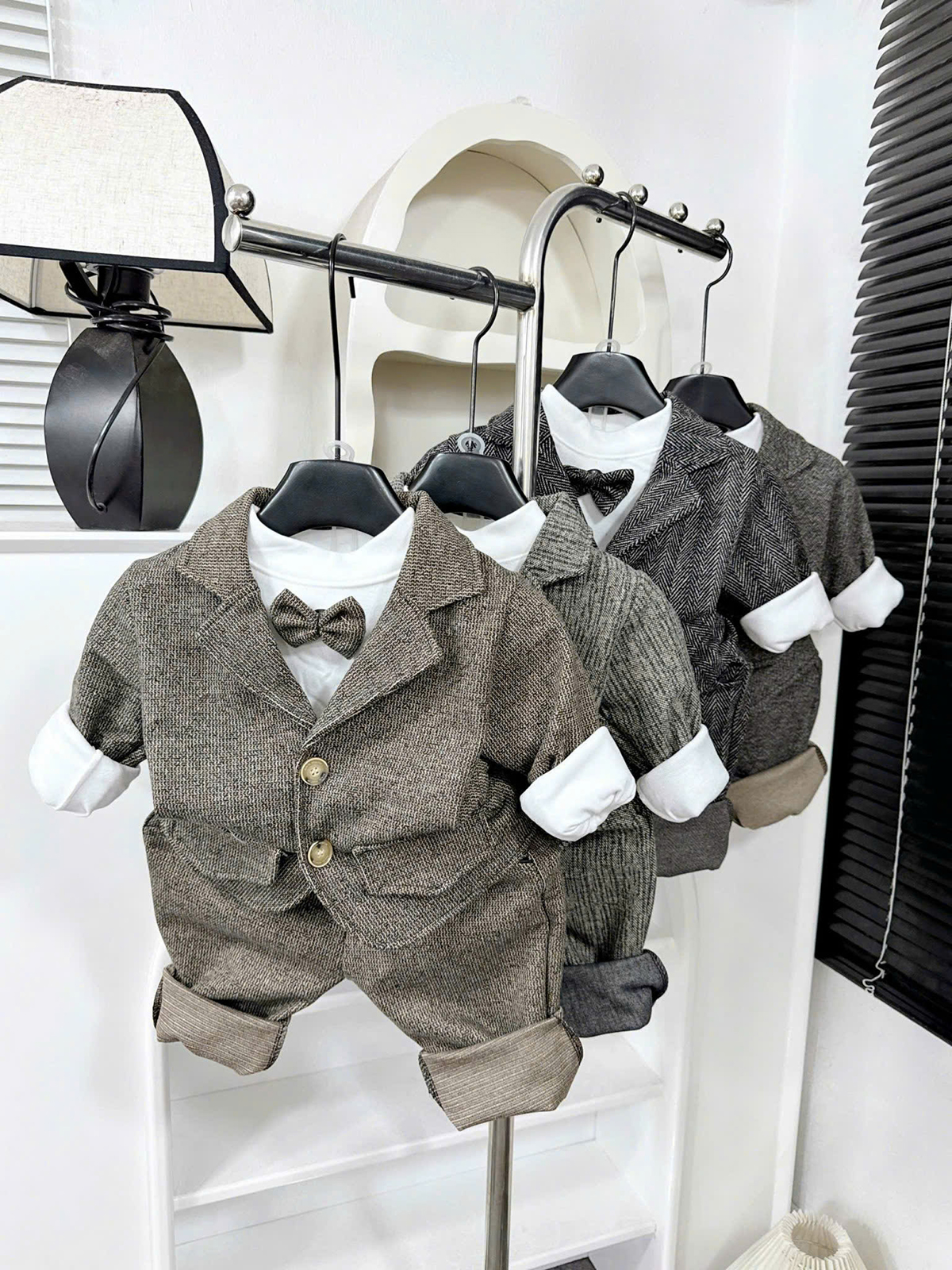 Set vest công tử bé trai kẻ