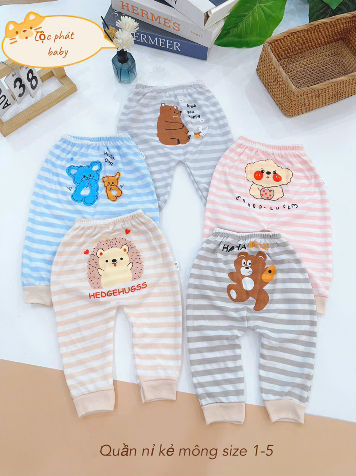 Quần kẻ in mông cho bé