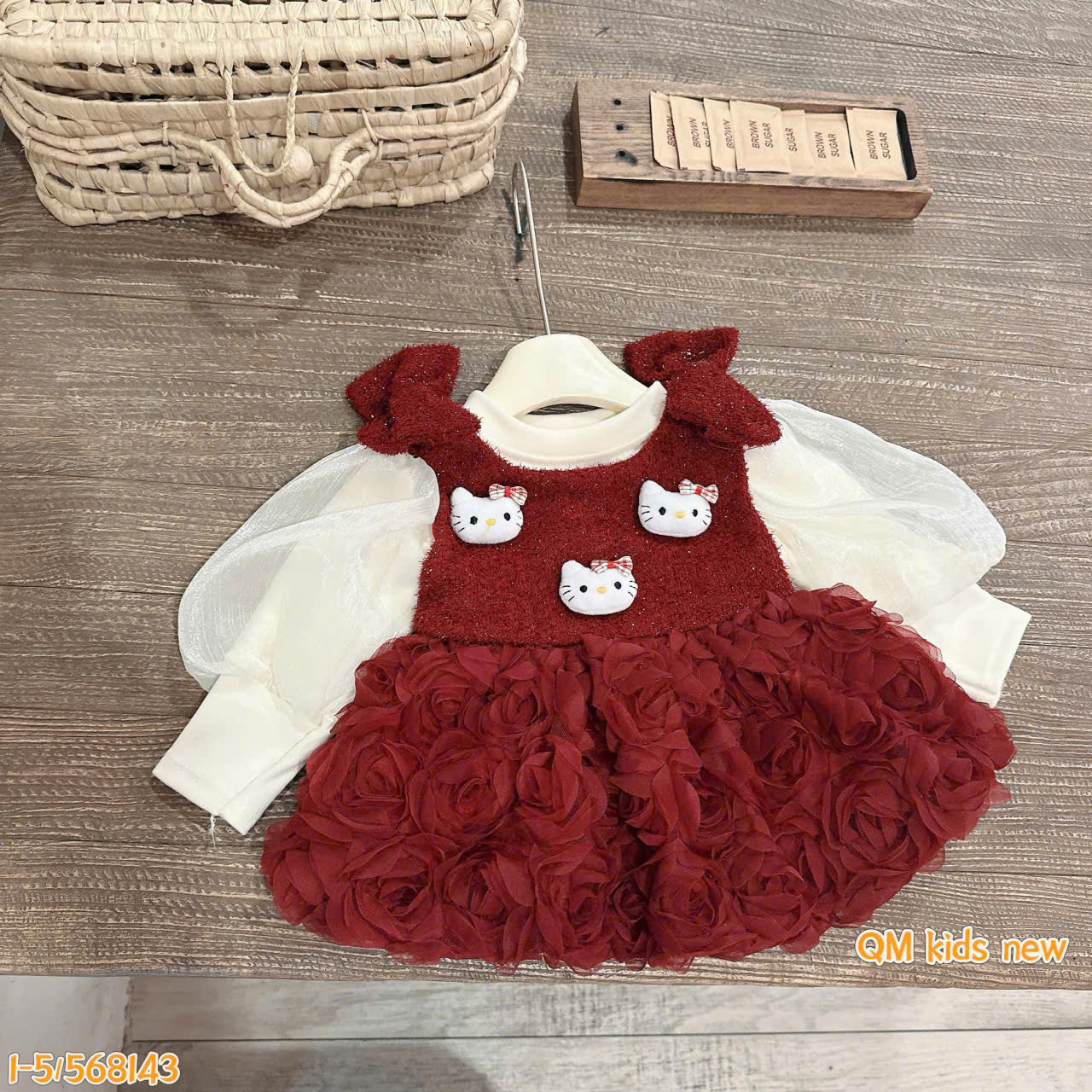 Váy Tết nhí 7 (nơ vai)