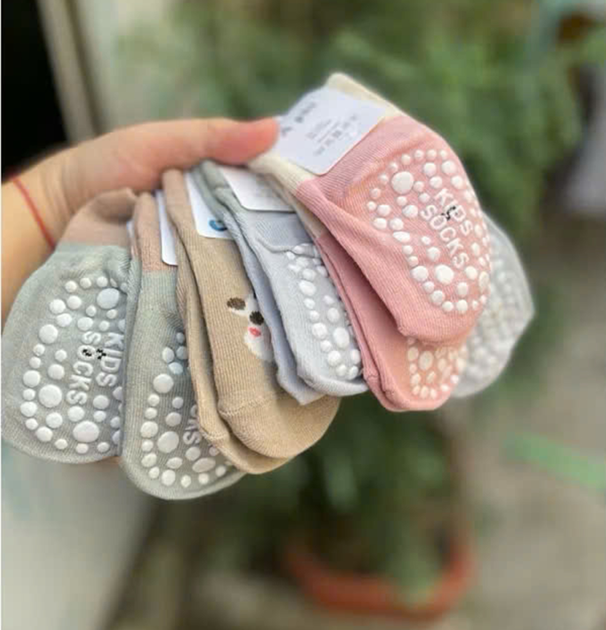 Tất chống trượt new (0-3 tuổi)