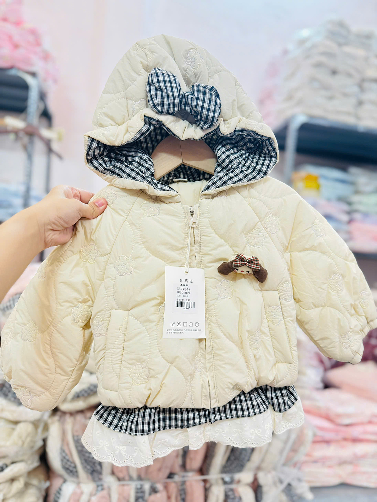 Áo khoác phao bé gái bèo