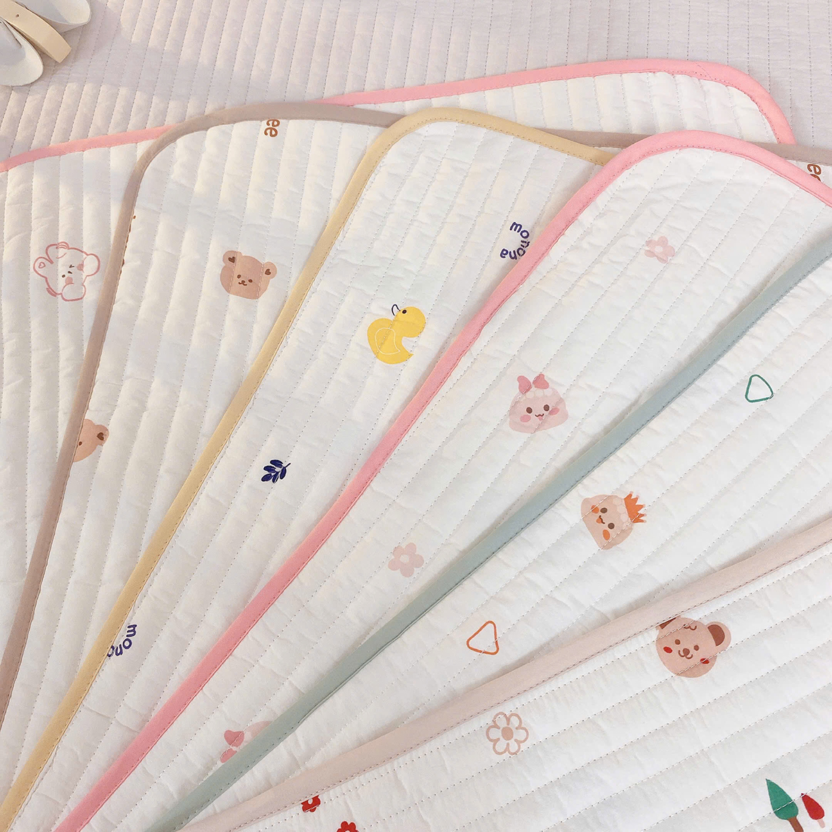 Lót điều hòa chống thấm Bonna nhỏ