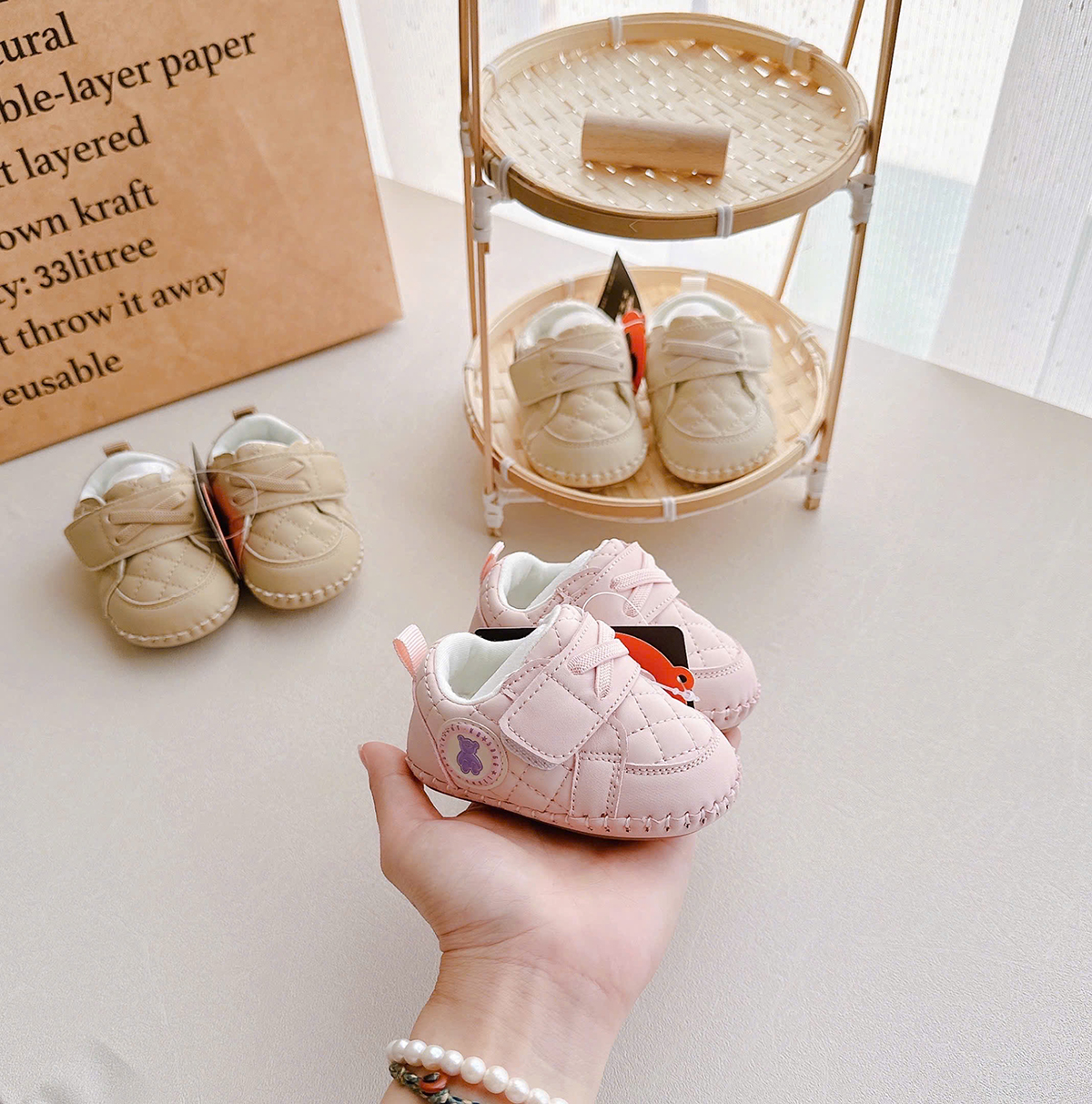 Giày cho bé cao cấp 1