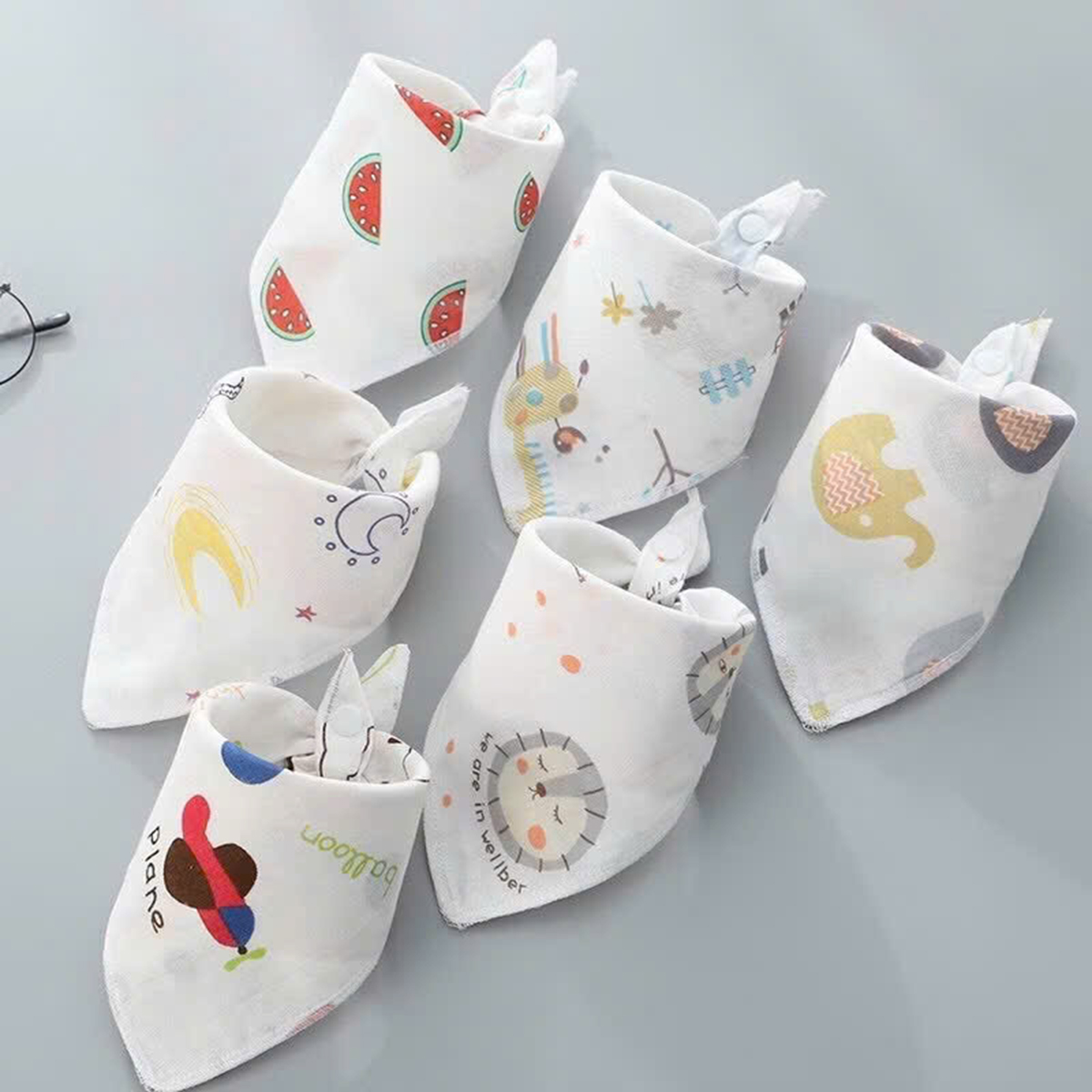 Khăn yếm tam giác xô thường