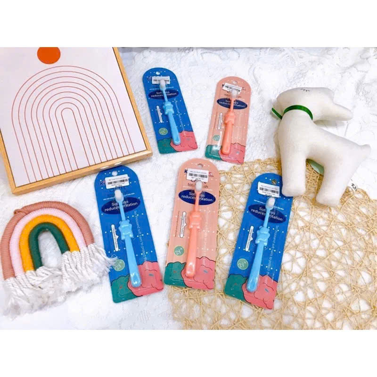 Bàn chải lông tơ cho bé (2y+)