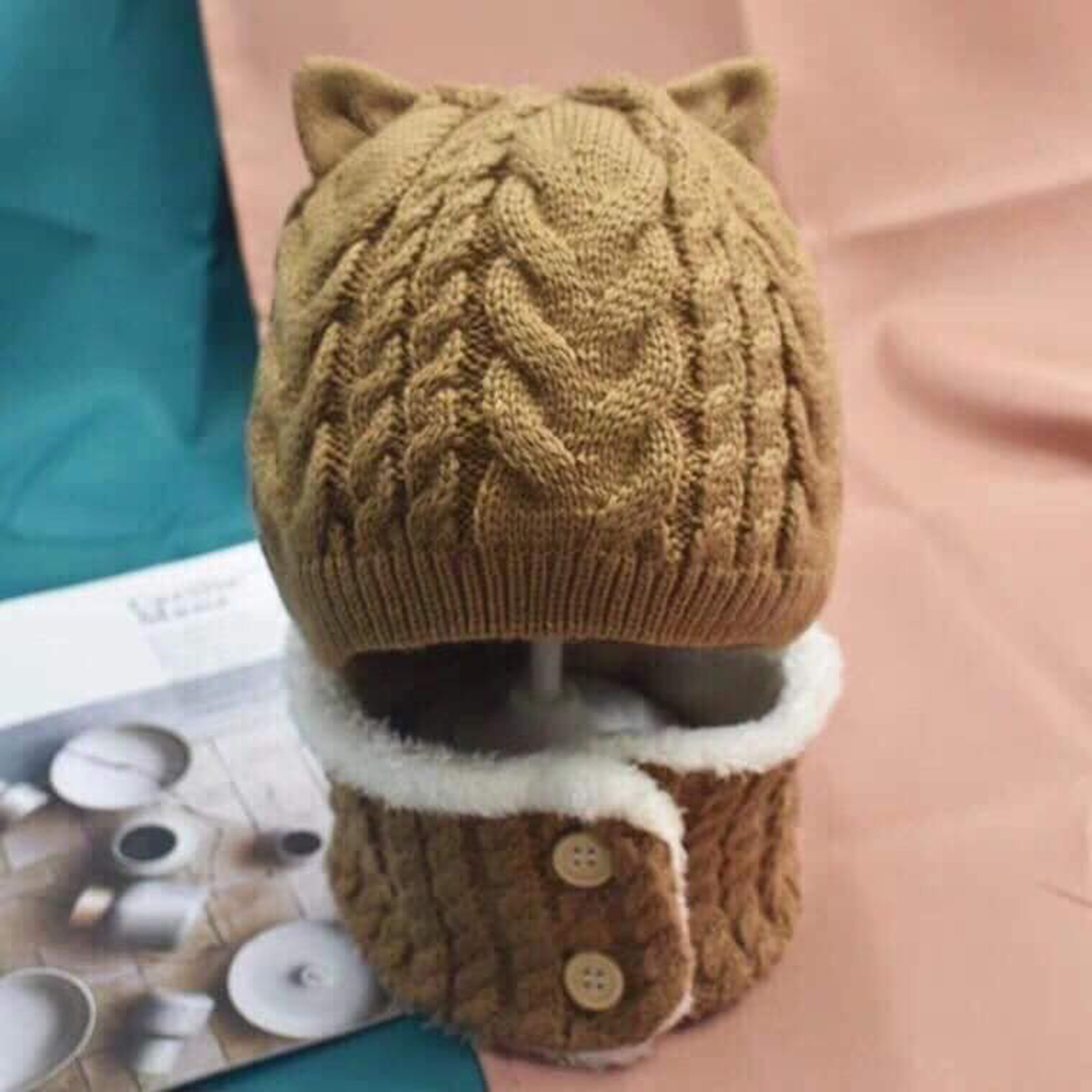 Mũ kèm khăn tai mèo