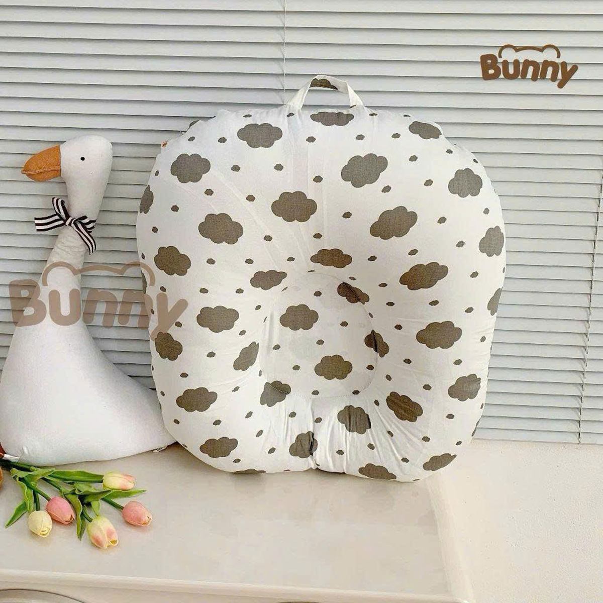 Gối bông xô lõm Bunny