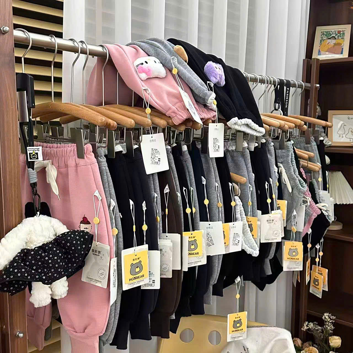 Quần nỉ lót lông đại hàn (SALE)