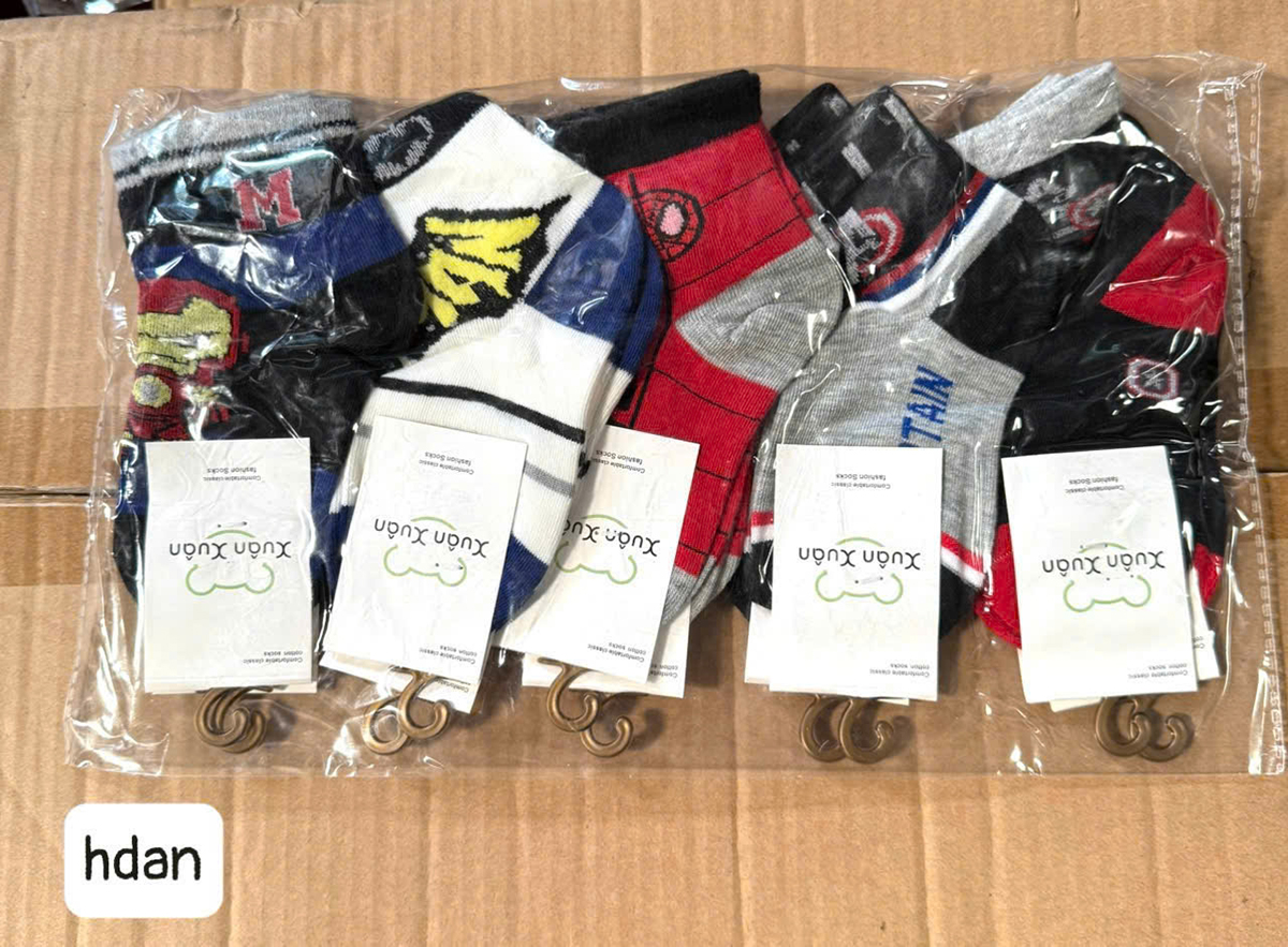 Tất cho bé 1-4 tuổi