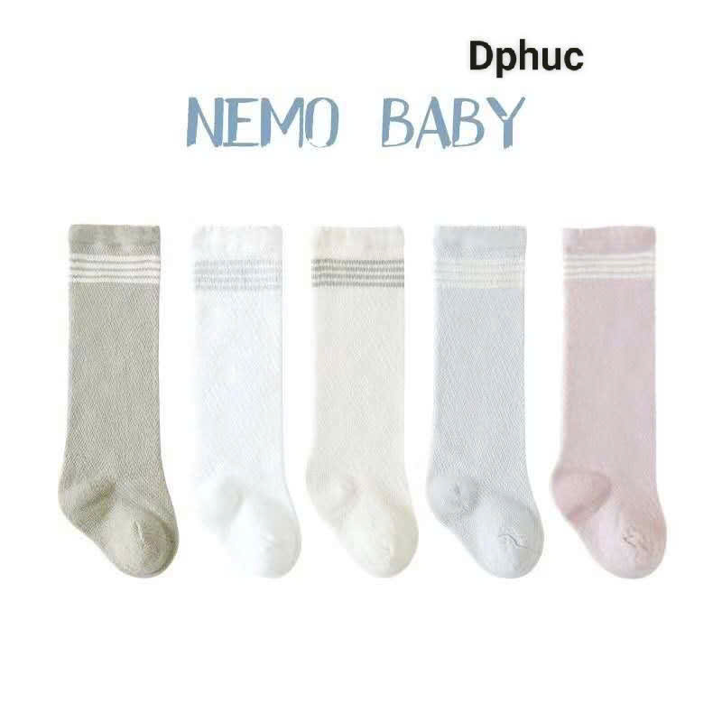 Tất lưới cao cổ