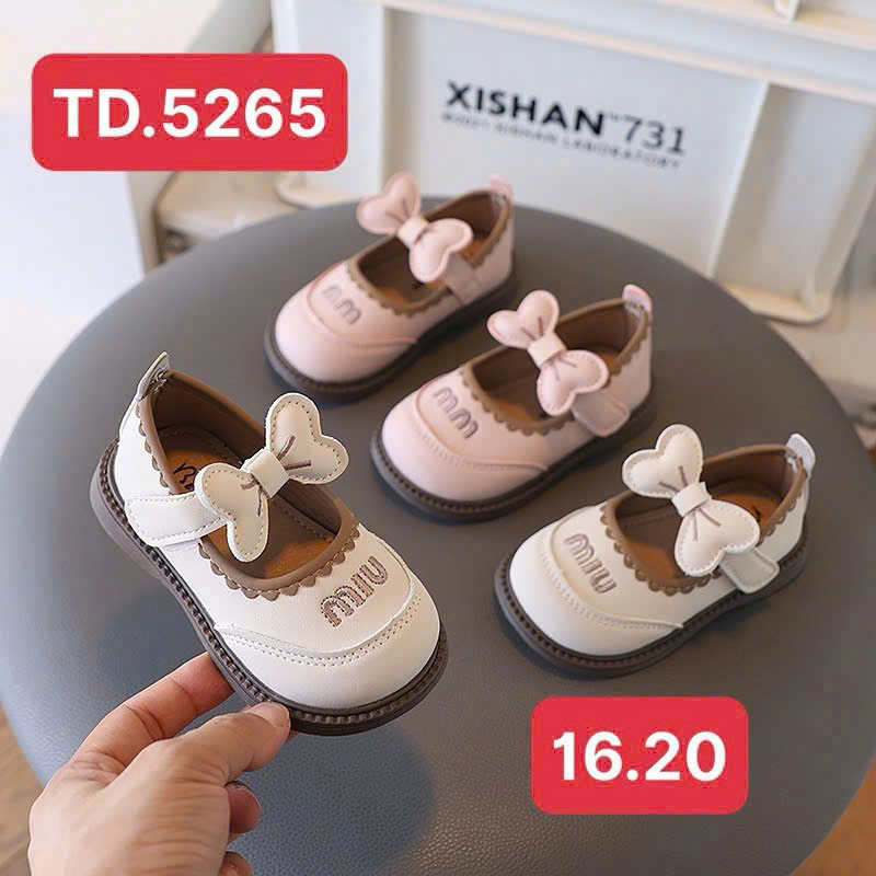 Giày nơ thêu cho bé