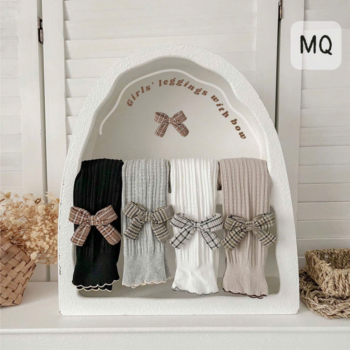 Quần tất không bàn nơ