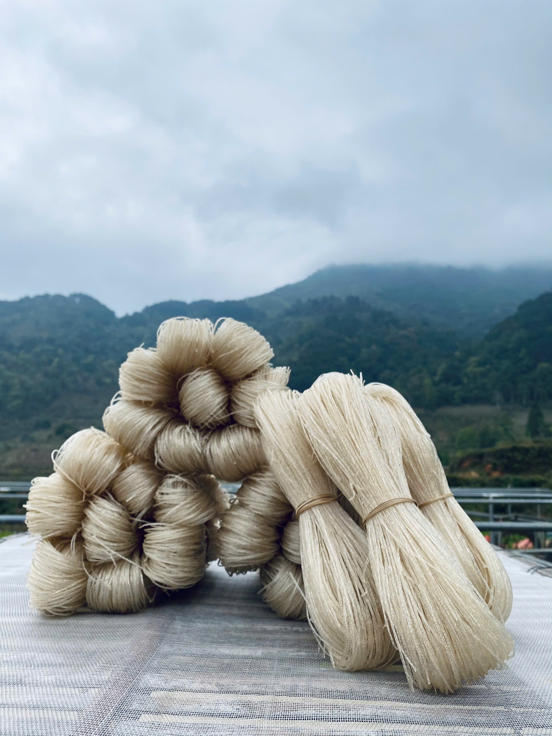 Miến dong Phia Đén (1kg)