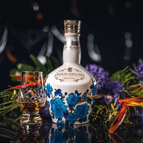 Rượu Chivas 21 Richard Quinn Black - Royal Salute