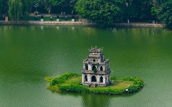 Ăn gì, chơi gì ở Hồ Hoàn Kiếm