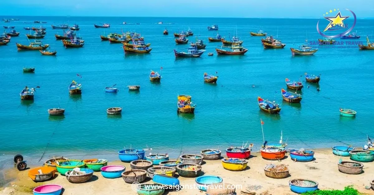 Kinh Nghiệm Du Lịch Mũi Né Tháng 10: Thời Tiết & Chơi Gì?