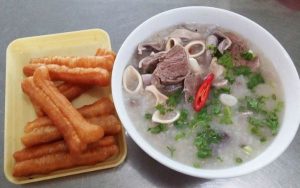 Hướng dẫn cách nấu cháo lòng miền Tây ngon đúng điệu