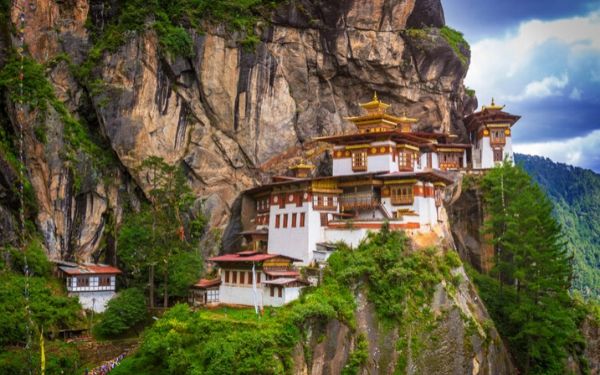 Kinh nghiệm du lịch Bhutan – Quốc gia có chỉ số hạnh phúc lớn nhất thế giới