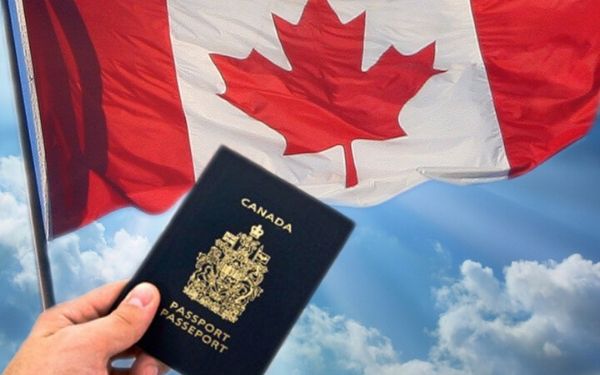 Lệ phí xin visa Canada là bao nhiêu và quy trình nộp như thế nào?