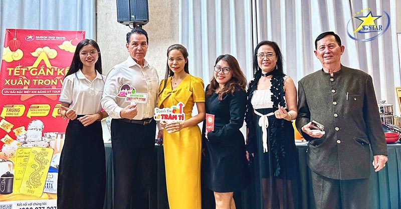 Saigon Star Travel tại Sự kiện ra mắt tác phẩm của Nhà văn Mị Dung