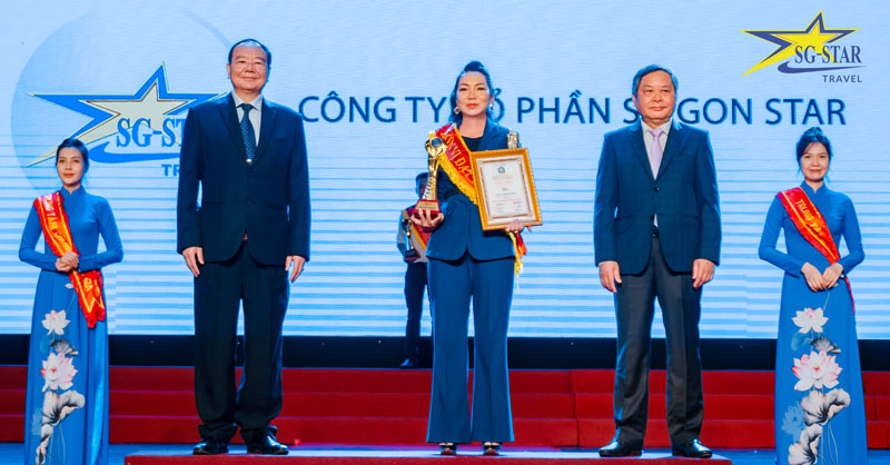 Saigon Star Travel Đạt Top 10 “Thương hiệu – Nhãn Hiệu Nổi Tiếng Đất Việt Năm 2022”