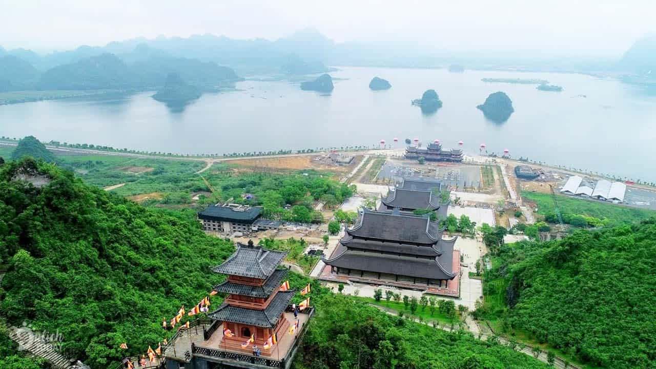 Tour du lịch chùa Tam Chúc 1 ngày