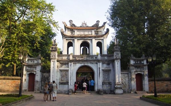 Văn Miếu Quốc Tử Giám – Ghé thăm trường đại học đầu tiên của Việt Nam