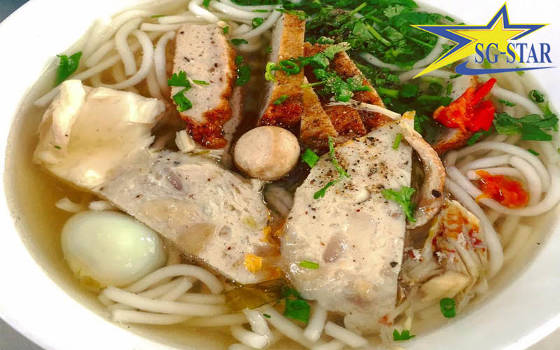 Các món ăn nhất định phải thử khi du lịch Vĩnh Hy Bình Hưng | Saigon Star Travel Bánh canh chả cá