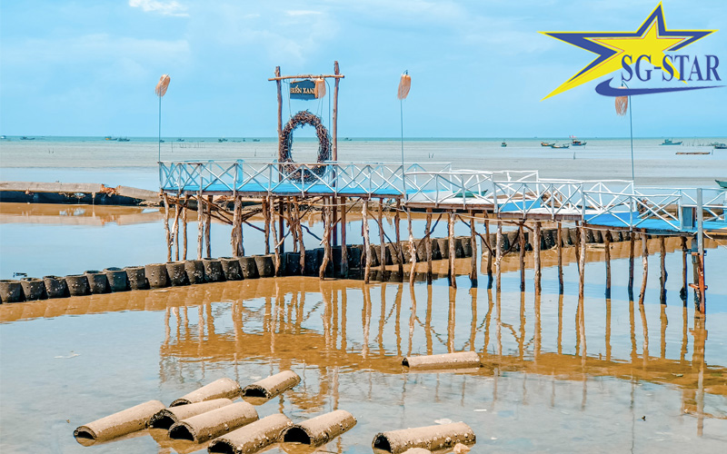 Khám phá tour Đông Đảo Phú Quốc có gì đặc biệt? | Saigon Star Travel Làng chài Hàm Ninh với khung cảnh hoang sơ, dịu dàng