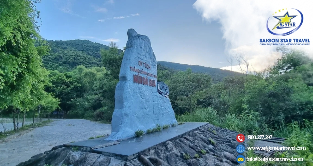 Trekking núi Đá Bia