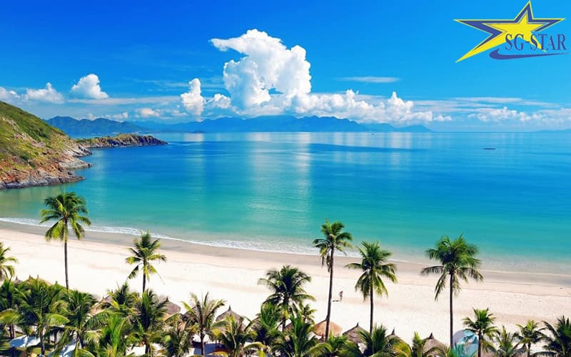 Giới thiệu du lịch Đà Nẵng- Khám phá các địa điểm tham quan lý tưởng. | Saigon Star Travel Bãi biển Mỹ Khê - Đà Nẵng