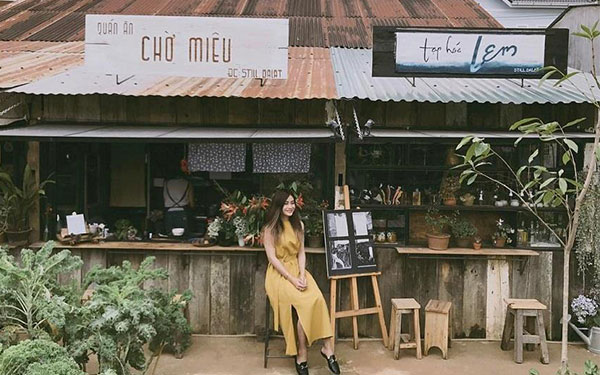 4 quán cafe gần Hồ Xuân Hương Đà Lạt mới lưu lại gấp | Saigon Star Travel 4-quan-cafe-gan-ho-xuan-huong-da-lat-5
