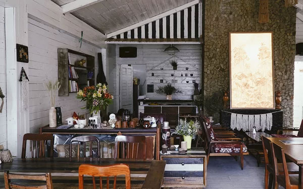 4 quán cafe gần Hồ Xuân Hương Đà Lạt mới lưu lại gấp | Saigon Star Travel 4-quan-cafe-gan-ho-xuan-huong-da-lat-8