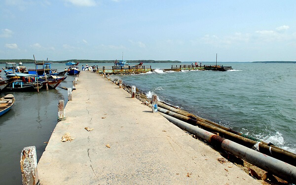 kham-pha-net-binh-yen-tai-dao-thanh-an-can-gio-3