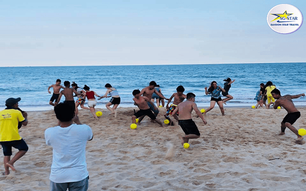 Team building Phan Thiết 2 ngày 1 đêm của công ty trang sức UHA | Saigon Star Travel 59321471 1358836710923259 8060463869996302336 n