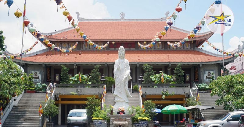 anh-chup-toa-nha-trung-tam-chua-vinh-nghiem