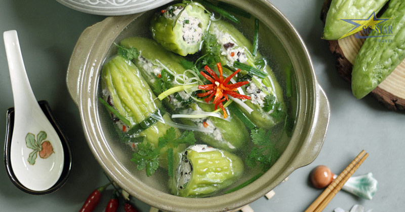 Bạn đã biết Du lịch Tết Miền Nam nên đi đâu chưa? | Saigon Star Travel Canh khổ qua - món ngon ngày Tết miền Nam không thể bỏ qua