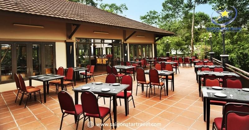 Bật Mí Khu Du Lịch Madagui Lâm Đồng Ẩn Chứa Nhiều Bí Ẩn | Saigon Star Travel Thưởng thức đa dạng món ngon với không gian thoáng đãng, mát mẻ