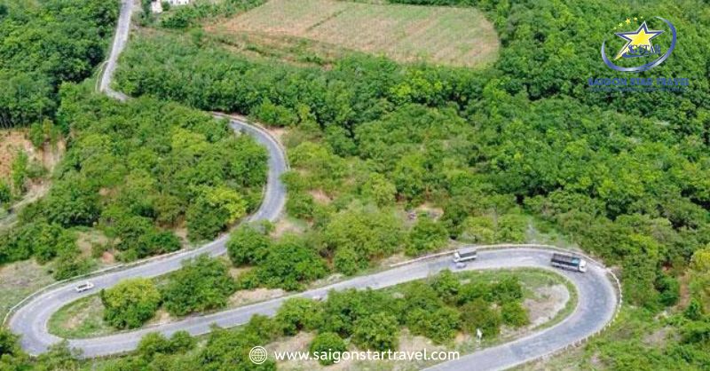 Bật Mí Khu Du Lịch Madagui Lâm Đồng Ẩn Chứa Nhiều Bí Ẩn | Saigon Star Travel Sườn đèo Tà Pứa uốn lượn đầy nguy hiểm