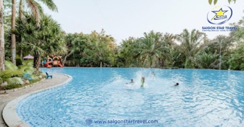 Bật Mí Khu Du Lịch Madagui Lâm Đồng Ẩn Chứa Nhiều Bí Ẩn | Saigon Star Travel Công trình hồ bơi cảnh quan với thiết kế độc đáo cùng diện tích mặt nước hơn 2.000m2