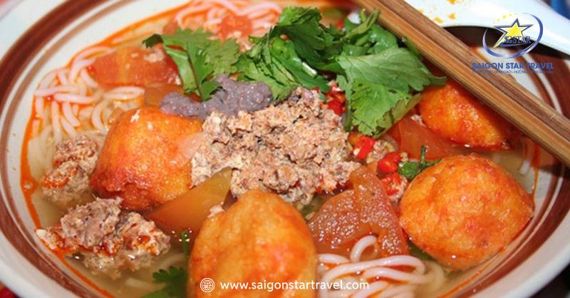 Bún Riêu Đà Lạt - Món Ăn Tinh Hoa Nơi Thành Phố Sương Mù | Saigon Star Travel Bún riêu Đà Lạt siêu hấp dẫn